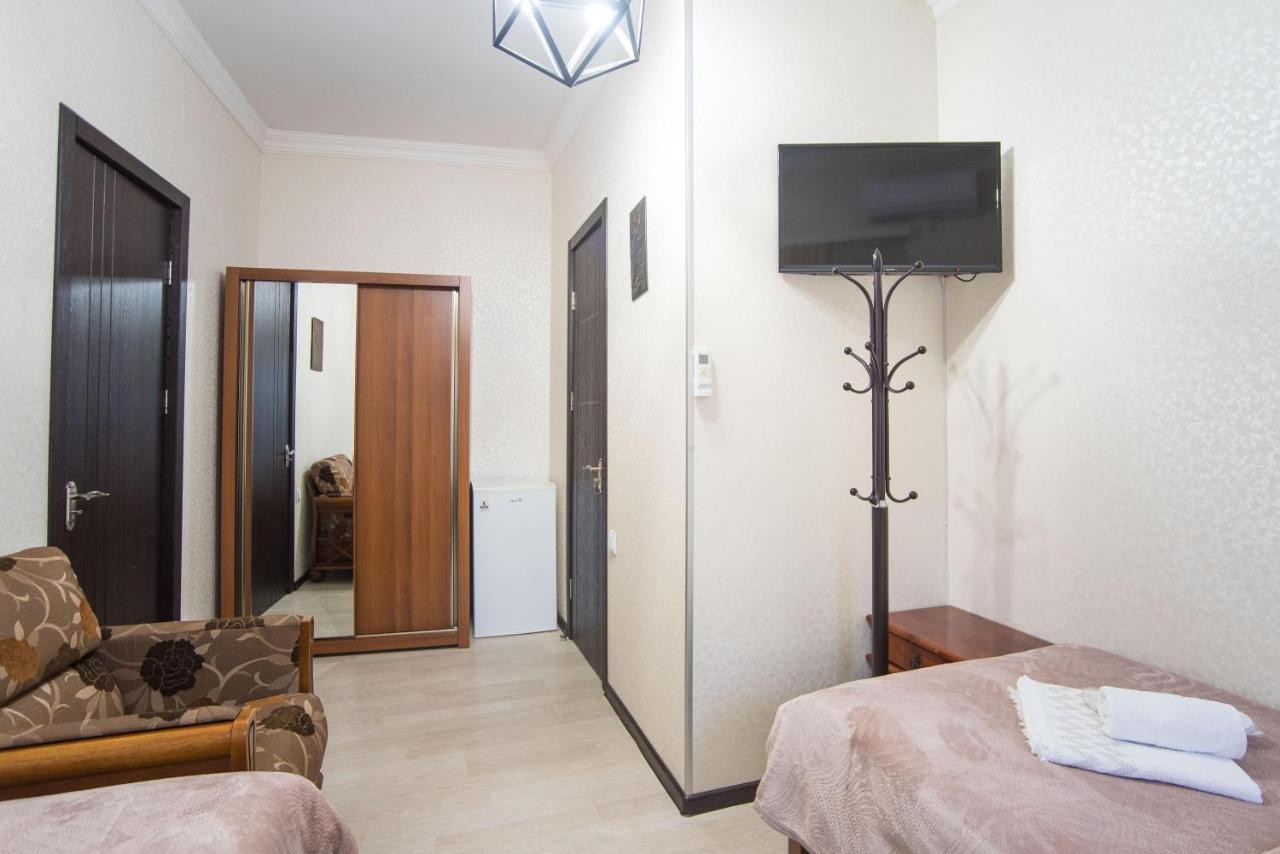فندق Terrace House Near Opera تبليسي المظهر الخارجي الصورة