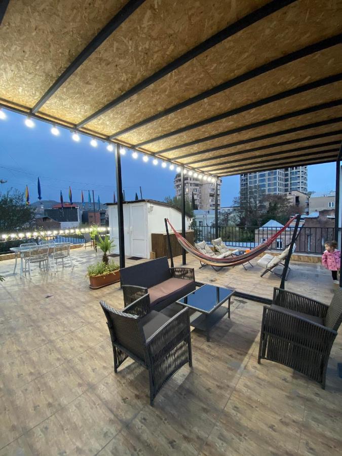 فندق Terrace House Near Opera تبليسي المظهر الخارجي الصورة